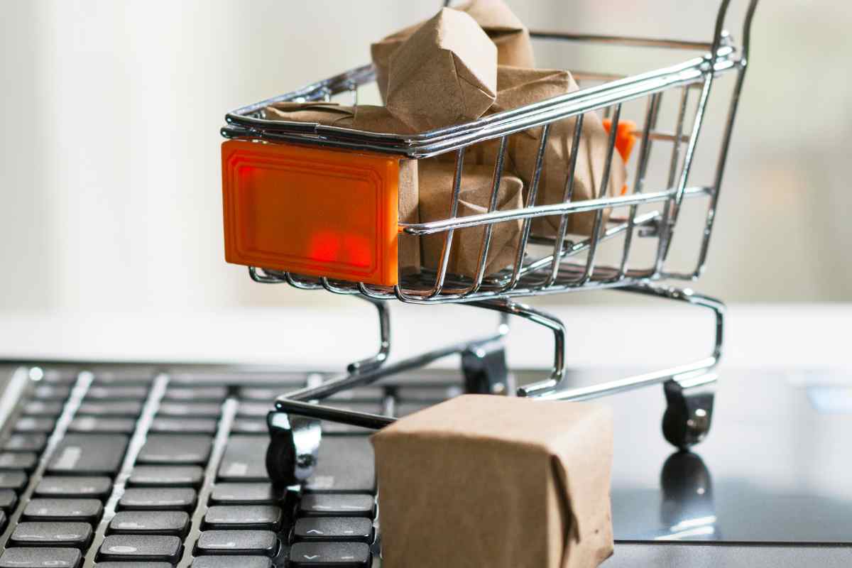 Shopping online: addio esenzioni