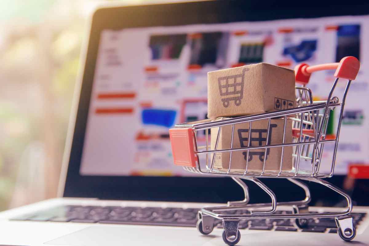Shopping online: addio esenzioni