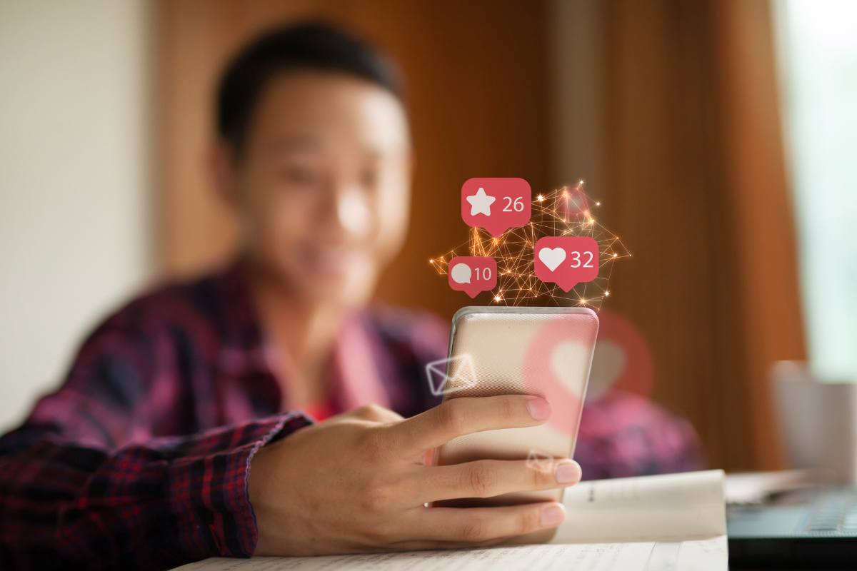 Social, arrivano gli avvisi sulla salute mentale per i ragazzi